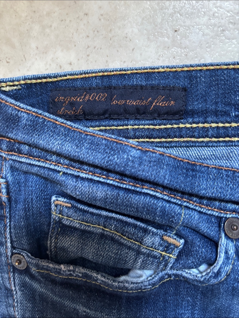 Citizens of Humanity Ingrid 002 Low Waist Flare Distressed Jeans Size 32 USA - Picture 7 of 10